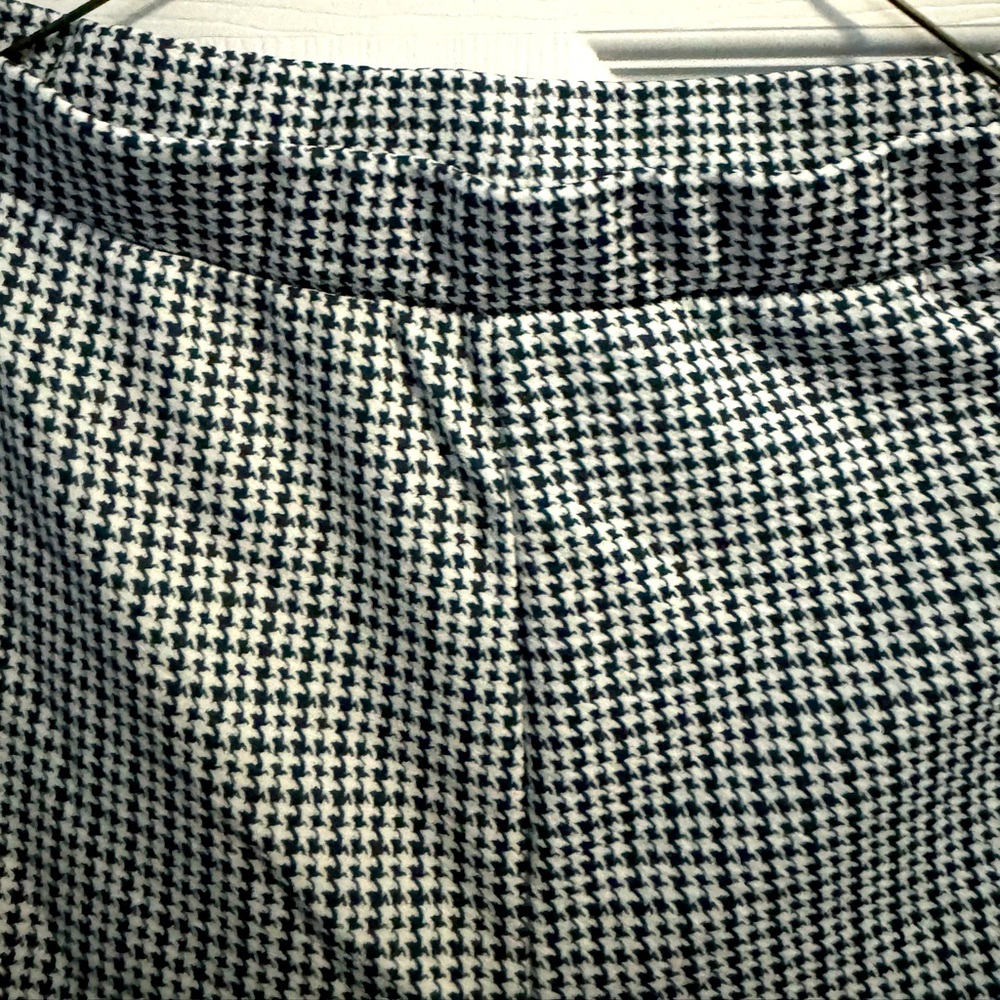 Cute Houndstooth design flare leggings for youth